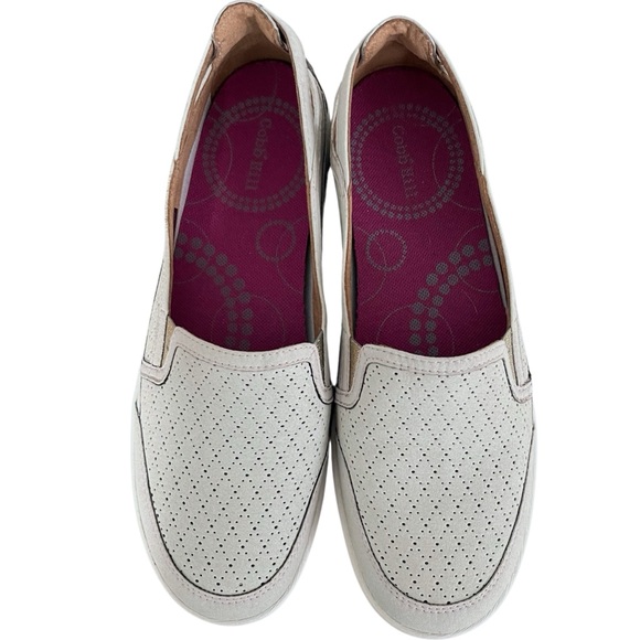 Cobb Hill Rockport Beige Zahara Perforated Manmade Slip-On Flat Shoes (8M) - Picture 7 of 13